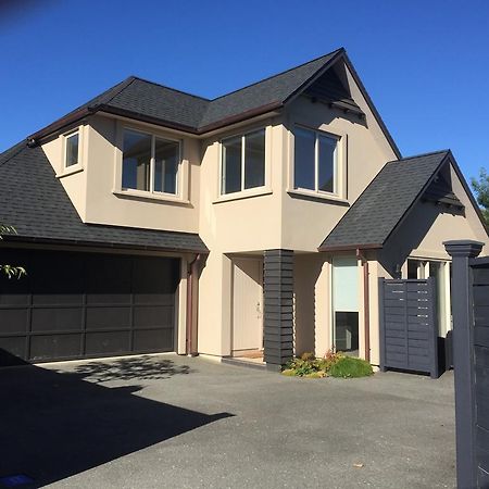 Davidsons Luxury Homestay Lower Hutt Zewnętrze zdjęcie